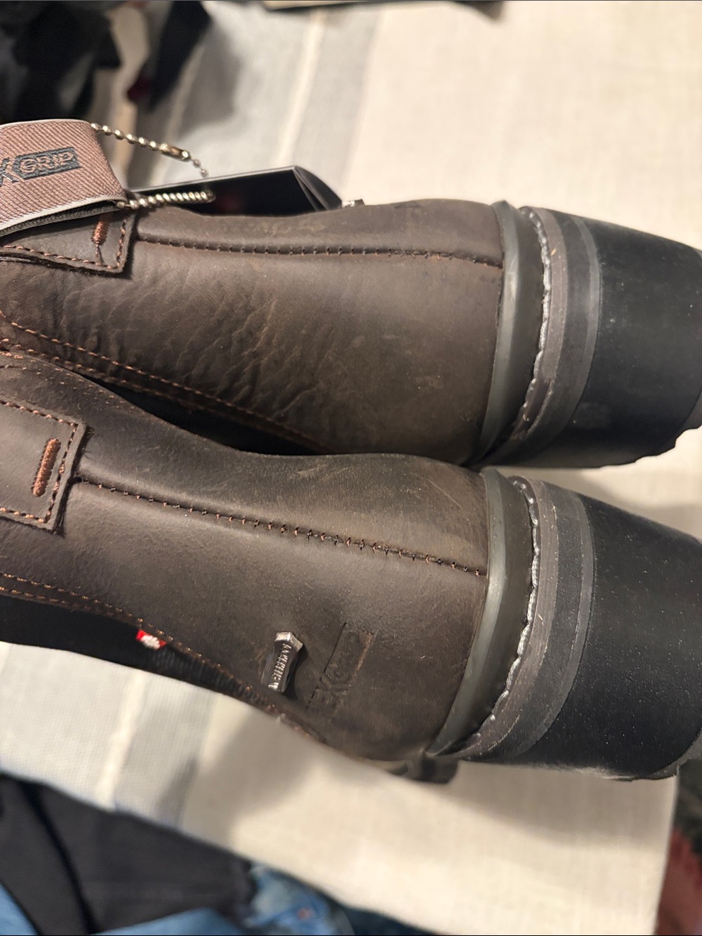 NWT NexGrip Canada Ice Gripper Boots - Picture 4 of 9